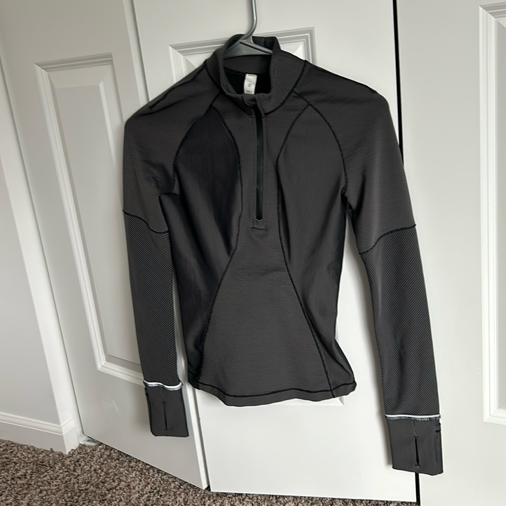 Lululemon Athletica Two Toned Ribbed Running Half Zip